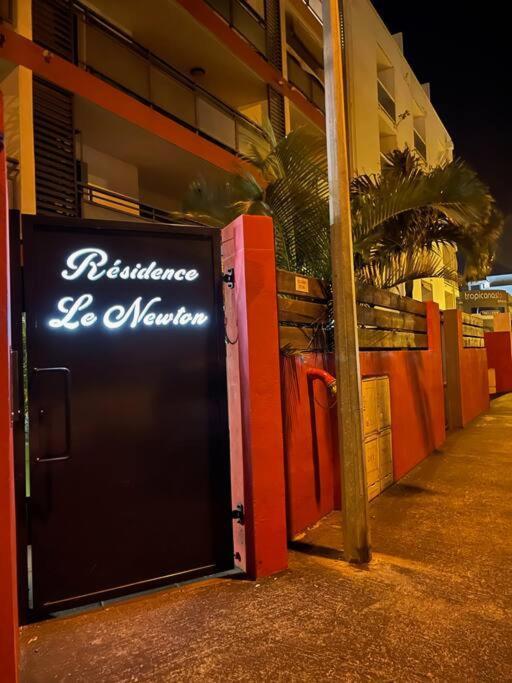 Immense Studio 51 Jusqu'A 4 Personnes Avec Vue Mer Saint-Denis Exterior foto